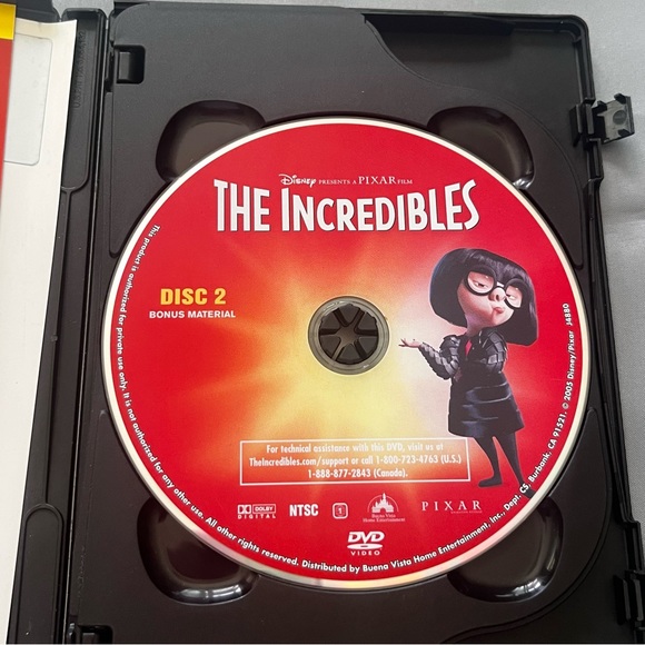 ✨10 for $15✨ The Incredibles Bonus DVD Disc 2 (no Disc 1) - Picture 2 of 8